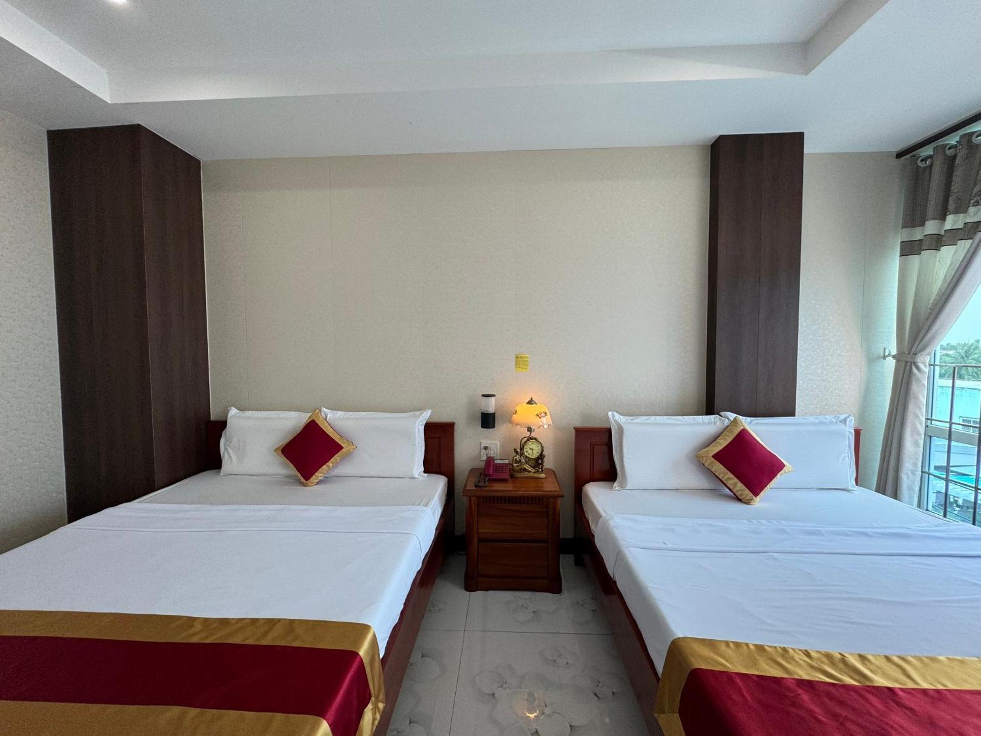 Thanh Dat Hotel Bac Lieu ภายนอก รูปภาพ
