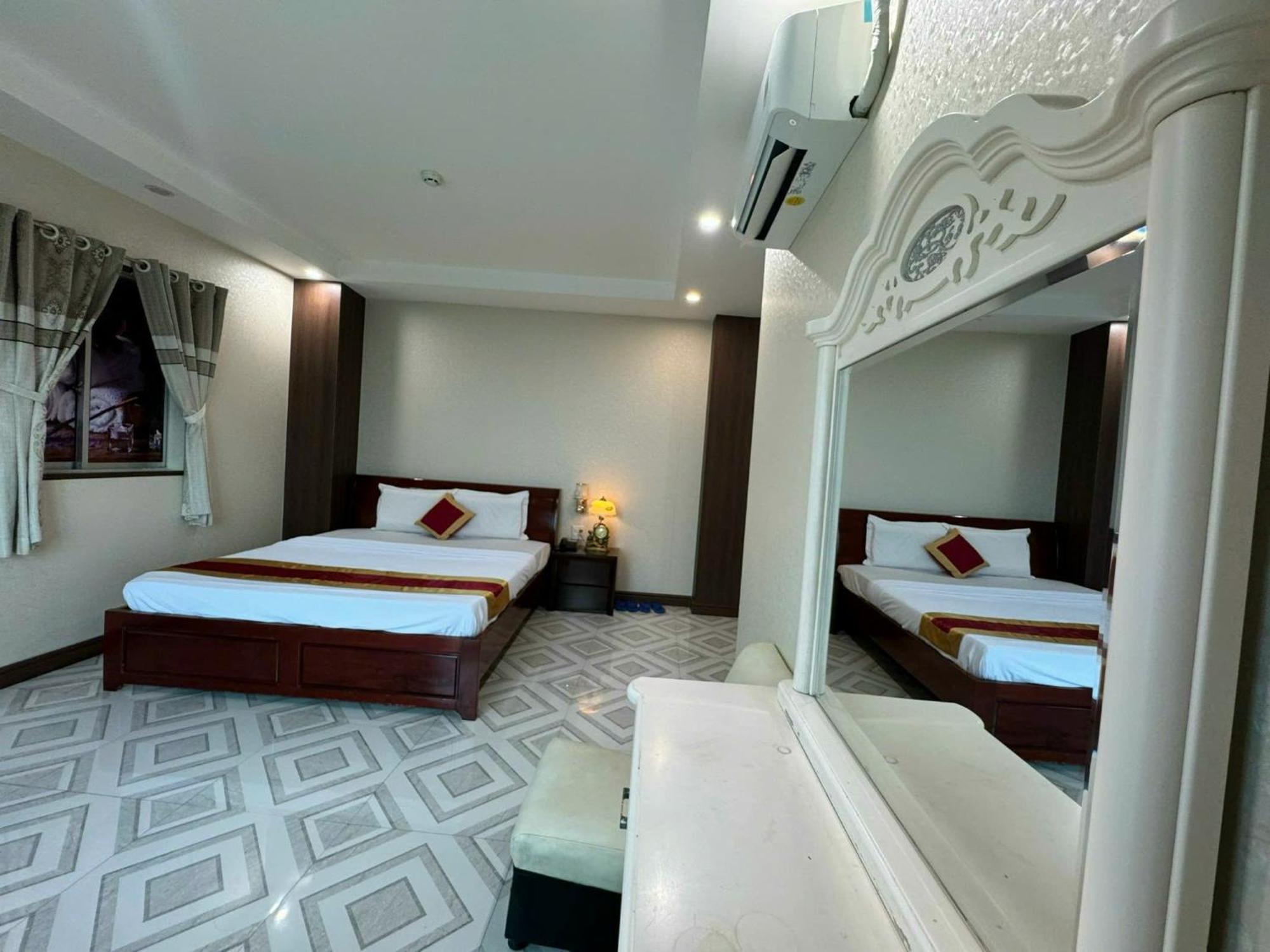 Thanh Dat Hotel Bac Lieu ภายนอก รูปภาพ
