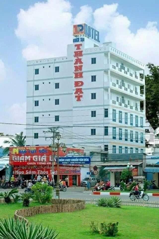 Thanh Dat Hotel Bac Lieu ภายนอก รูปภาพ